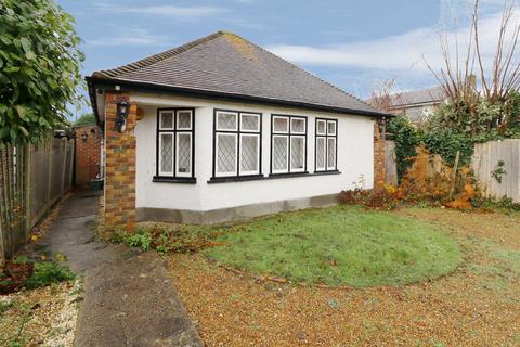 Chelsfield Lane, Orpington 2 bed detached bungalow for sale