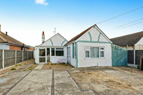 Bentley Avenue, Herne Bay 4 bed detached bungalow for sale
