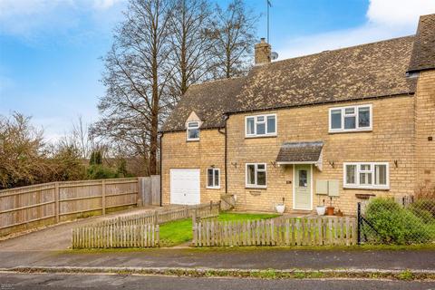 Withers Way, Chipping Norton OX7 3 bed semi