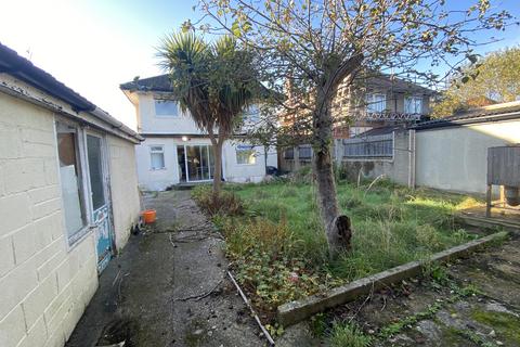 Richmond Park Road, Bournemouth BH8 6 bed detached house for sale