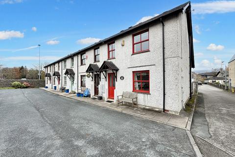 Benson Green, Kendal LA9 3 bed end of terrace house for sale