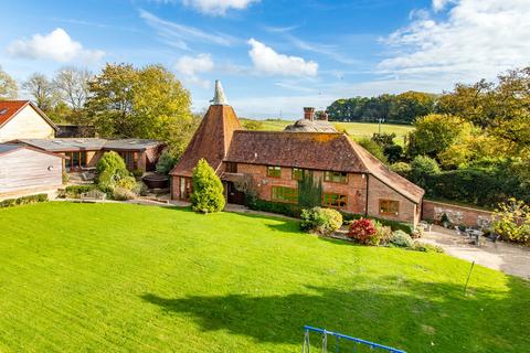 Church Road, CATSFIELD, TN33 4 bed detached house for sale