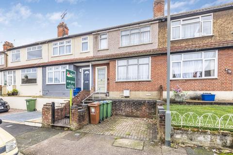 Elstree Gardens, Belvedere 2 bed terraced house for sale