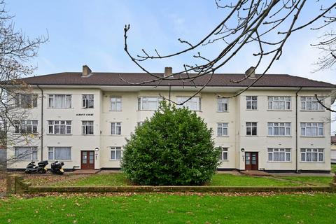 Blundell Road, HA8 2 bed flat for sale