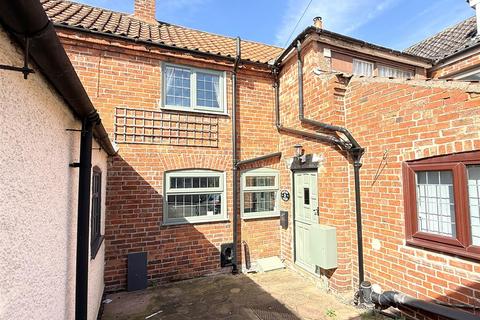 Queen Street, Bottesford 2 bed semi