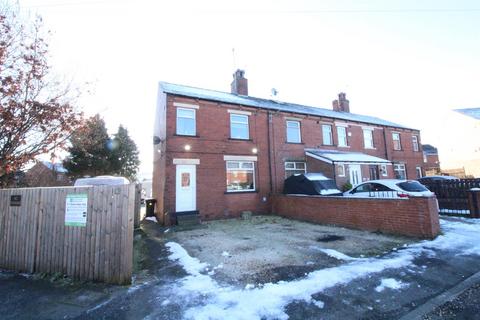 Farfield Avenue, Carlinghow, Batley 3 bed townhouse for sale
