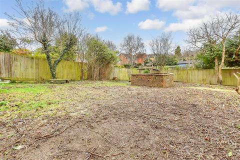 Orchard Way, Horsmonden, Tonbridge, Kent 4 bed detached house for sale