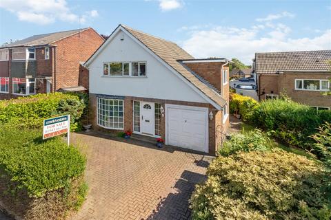 Layton Park Croft, Leeds LS19 4 bed detached house for sale