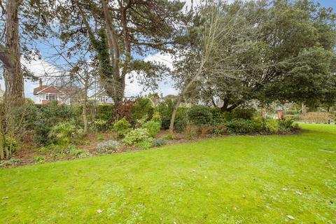 Hawthorn Road, Bognor Regis, West Sussex 1 bed retirement property for sale
