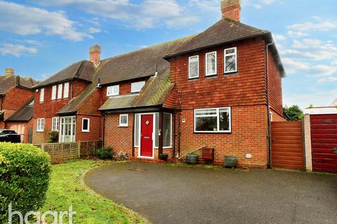 Burnet Avenue, Guildford 4 bed semi