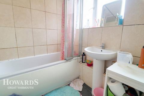 Tolhouse Street, Great Yarmouth 2 bed apartment for sale
