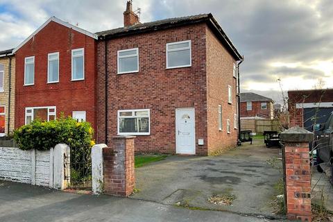 Newton Street, Southport PR9 3 bed end of terrace house for sale