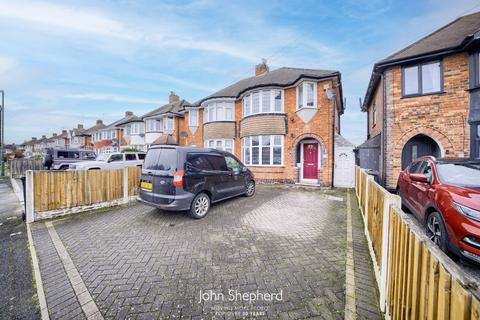 Harvard Road, Solihull, West... 3 bed semi