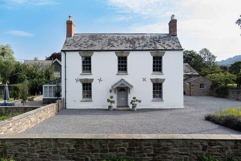 Walford House & Detached Cottage 7 bed detached house for sale