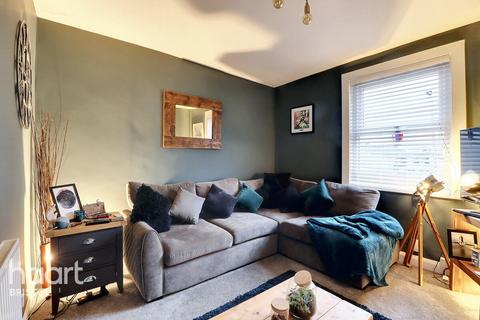 Air Balloon Road, Bristol 2 bed terraced house for sale
