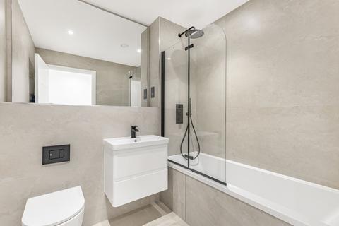 High Road Leyton, London, E10 1 bed flat for sale