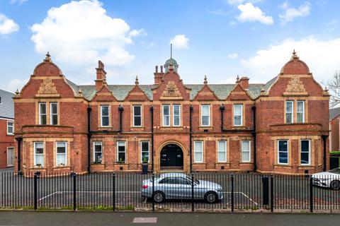 Barnsley Hall Road, Bromsgrove... 1 bed apartment for sale