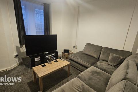 North Road, Ferndale CF43 3 bed terraced house for sale