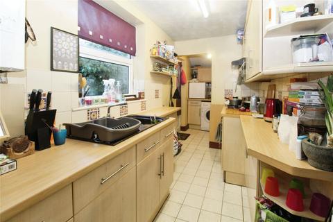 Waterloo Road, Hampshire SO15 2 bed end of terrace house for sale