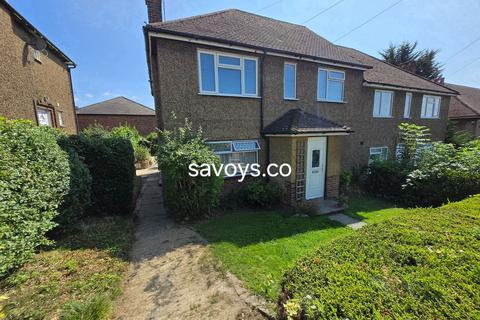 Uphill Drive, London 2 bed maisonette for sale