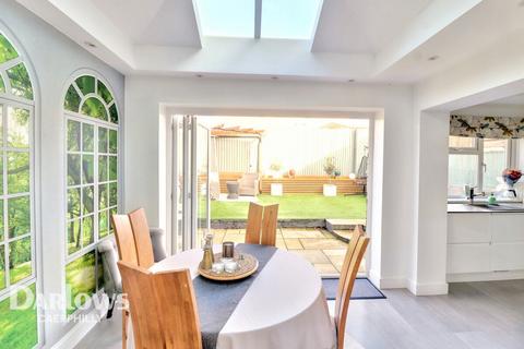 Tynant, Hengoed 3 bed semi