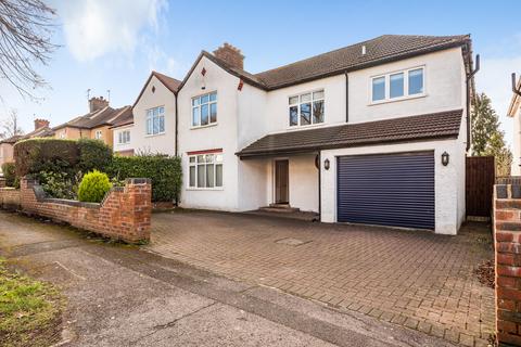 Parkfield Avenue, Harrow HA2 4 bed semi