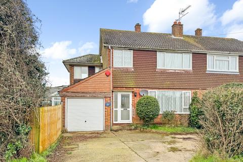 Minnis Lane, Canterbury CT4 4 bed semi