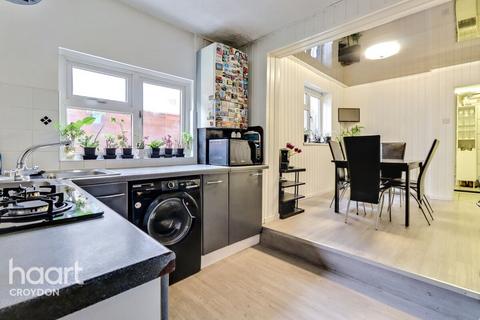 Canterbury Road, Croydon 4 bed terraced house for sale