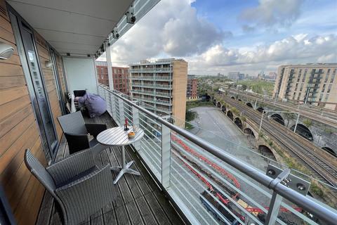 St Georges Island, Castlefield, Kelso... 2 bed apartment for sale