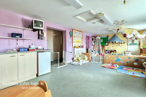 Porthill Bank, Newcastle under Lyme 4 bed detached house for sale
