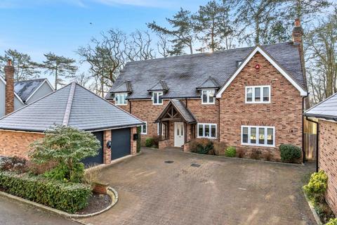 The Pastures, Bishop's Stortford... 5 bed detached house for sale