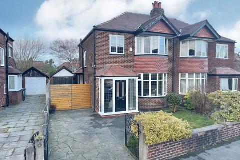 Lawson Avenue, Gatley, SK8 4PL 3 bed semi