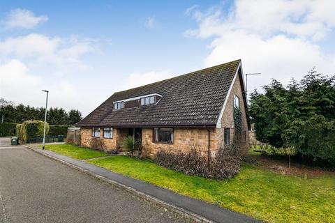 Norway Close, Corby NN18 6 bed detached house for sale