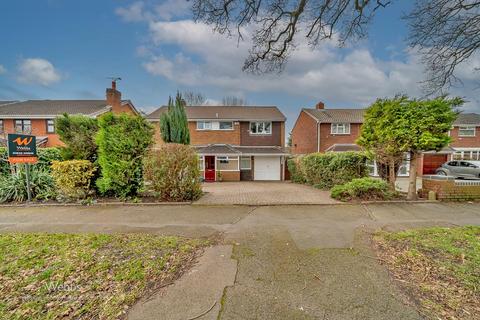 Longford Road, Cannock WS11 4 bed detached house for sale
