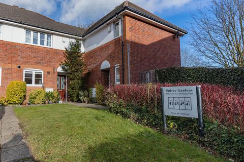 Spires Gardens, Winwick, WA2 3 bed terraced house for sale
