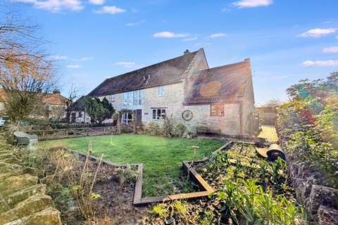 Broad Street, Charlton Adam 3 bed semi