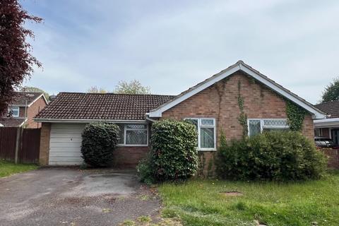 Sycamore Drive, Holbury, Southampton... 3 bed bungalow for sale