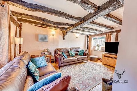Chelmsford CM1 4 bed character property for sale