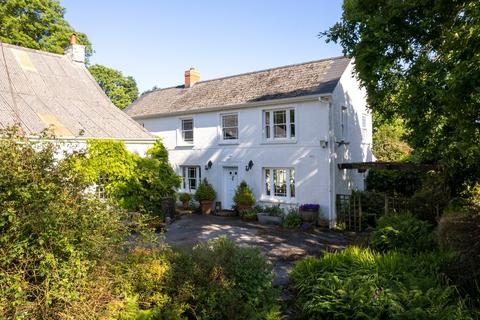 Haverfordwest SA62 4 bed cottage for sale