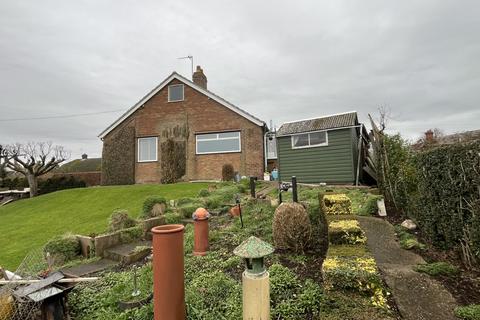Two Steps, Clarks Lane, Patrington, HU12 2 bed bungalow for sale