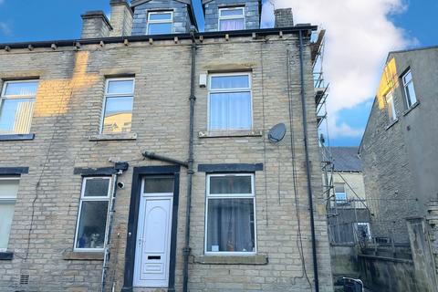 Byron Street, Halifax HX1 3 bed end of terrace house for sale