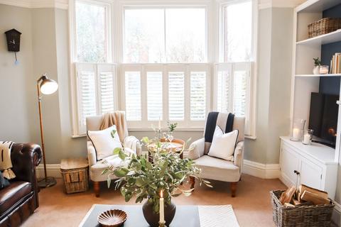 Clifton Road, Rugby CV21 3 bed end of terrace house for sale
