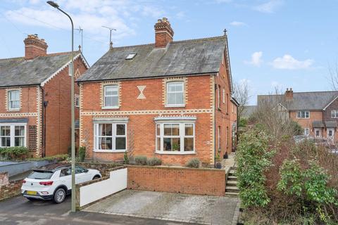 Charlton Road, Wantage OX12 4 bed semi