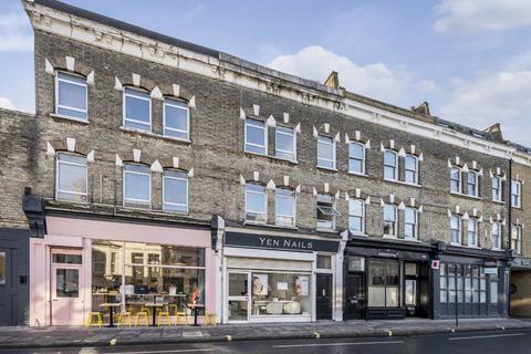 Dawes Road, London SW6 3 bed maisonette for sale