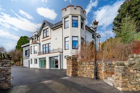 39 Melrose Road, Galashiels TD1 5 bed house for sale
