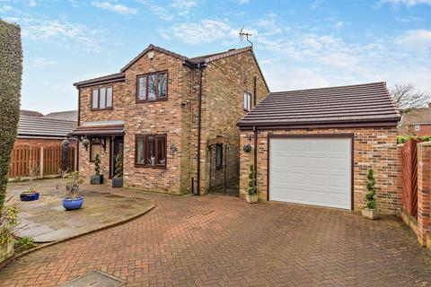 Allott Close, Ravenfield, Rotherham 4 bed detached house for sale