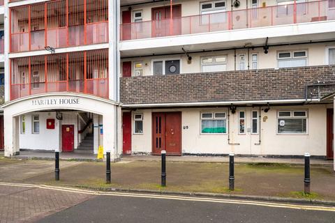 Longfield Estate, Bermondsey, London... 1 bed flat for sale