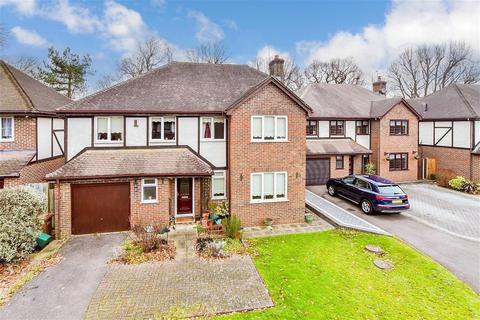 Church View Close, Horley, Surrey 4 bed detached house for sale