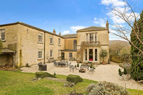 2 Uley Road, Dursley 8 bed semi