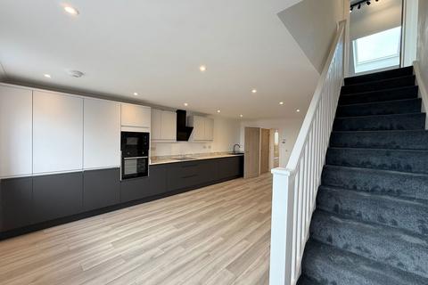 Edith Walk, Malvern, Worcestershire... 3 bed duplex for sale